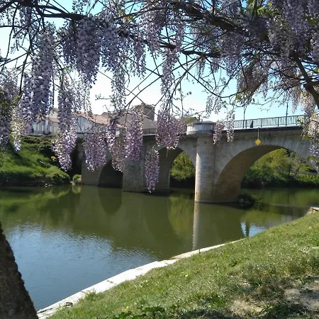 Grand Au Calme Vue Sur La Rivière * Vianne